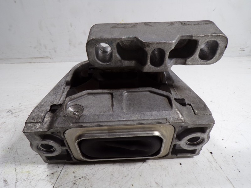 Recambio de soporte motor derecho para audi a3 (8p) 1.9 tdi referencia OEM IAM 1K0199262AS  
