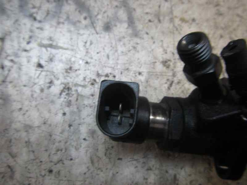 Recambio de inyector para volvo c30 2.0 d kinetic referencia OEM IAM   