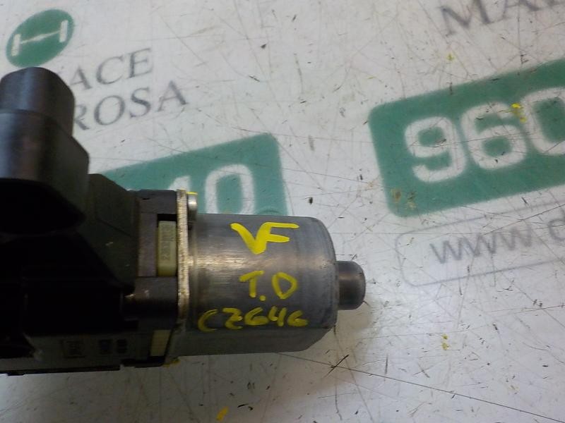 Recambio de motor elevalunas trasero derecho para volkswagen polo (6r1) 1.2 referencia OEM IAM 6R0959812NZ04 6R0959812G 01308225