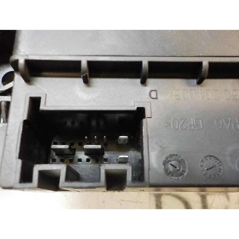 Recambio de motor elevalunas trasero derecho para volkswagen polo (6r1) 1.2 referencia OEM IAM 6R0959812NZ04 6R0959812G 01308225