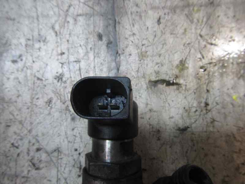 Recambio de inyector para volvo c30 2.0 d kinetic referencia OEM IAM   