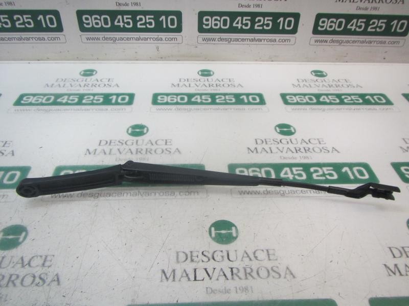 Recambio de brazo limpia delantero izquierdo para seat arona style referencia OEM IAM 6F1955409  