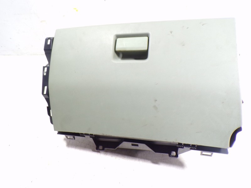 Recambio de guantera para land rover discovery sport 2.0 td4 cat referencia OEM IAM LR073427  