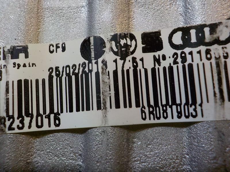 Recambio de radiador calefaccion / aire acondicionado para volkswagen polo (6r1) 1.2 referencia OEM IAM 6R0819031 6R0819031 