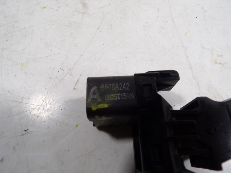 Recambio de mando elevalunas trasero derecho para mitsubishi space star (a00) 1.2 referencia OEM IAM 8608A242 8608A242 