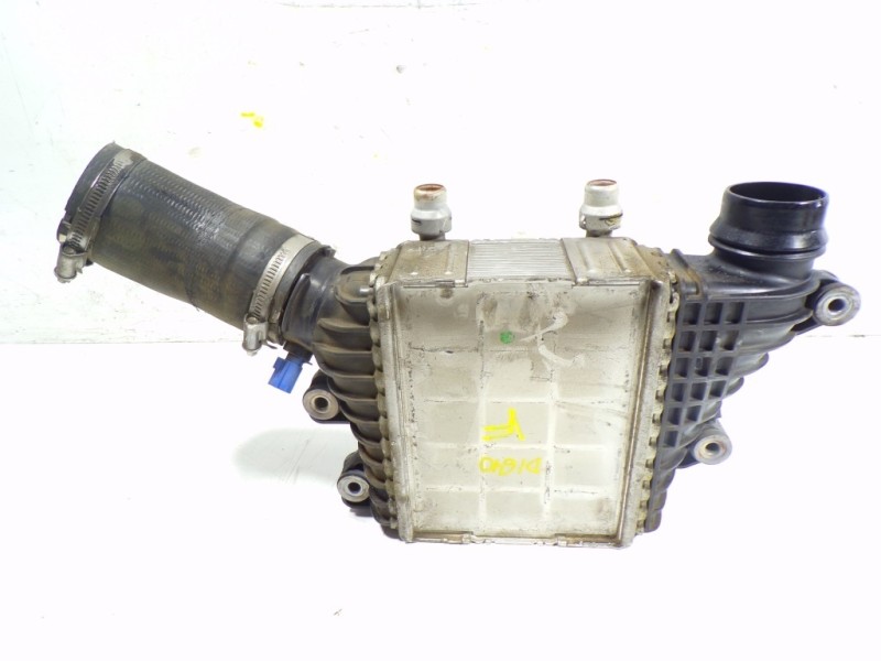 Recambio de intercooler para land rover discovery sport 2.0 td4 cat referencia OEM IAM LR072118 GJ329L440AB 