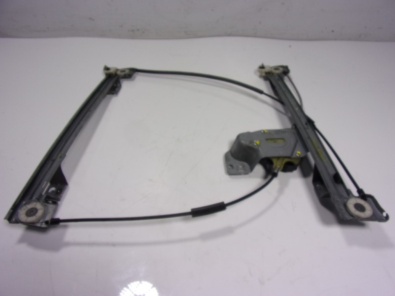 Recambio de elevalunas delantero izquierdo para renault kangoo 1.5 dci diesel fap referencia OEM IAM  128001181B 