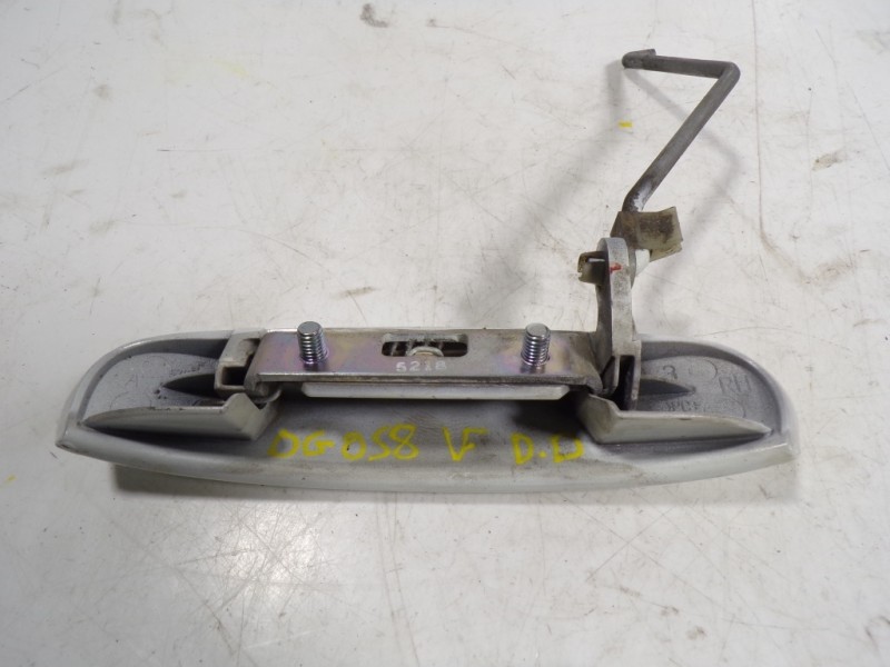 Recambio de maneta exterior delantera derecha para mitsubishi space star (a00) 1.2 referencia OEM IAM 5716A474WC  