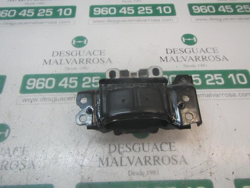 Recambio de soporte cambio para seat arona style referencia OEM IAM 2Q0199555AE  