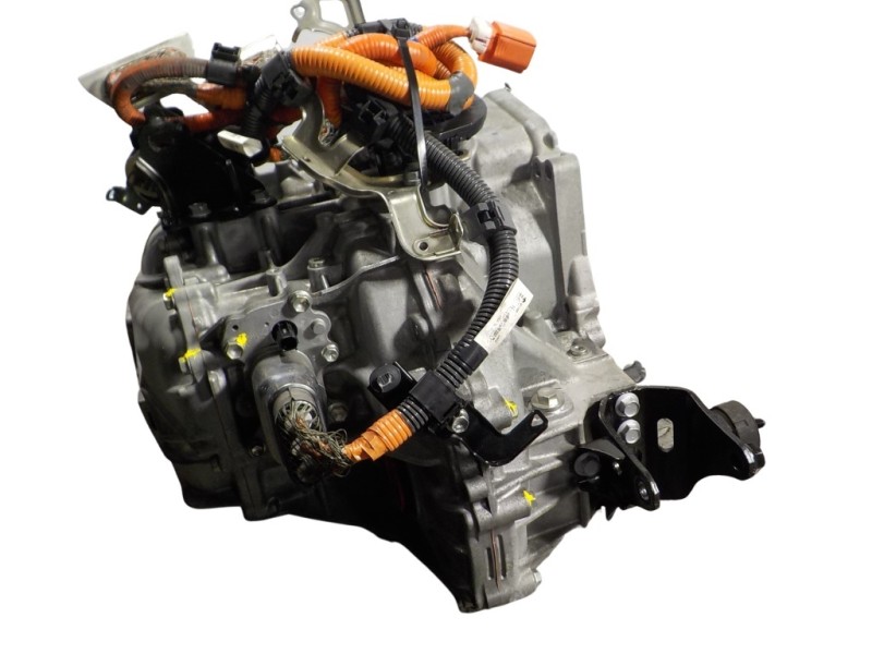 Recambio de caja cambios para toyota auris touring sports (e18) hybrid active referencia OEM IAM 3090047064  