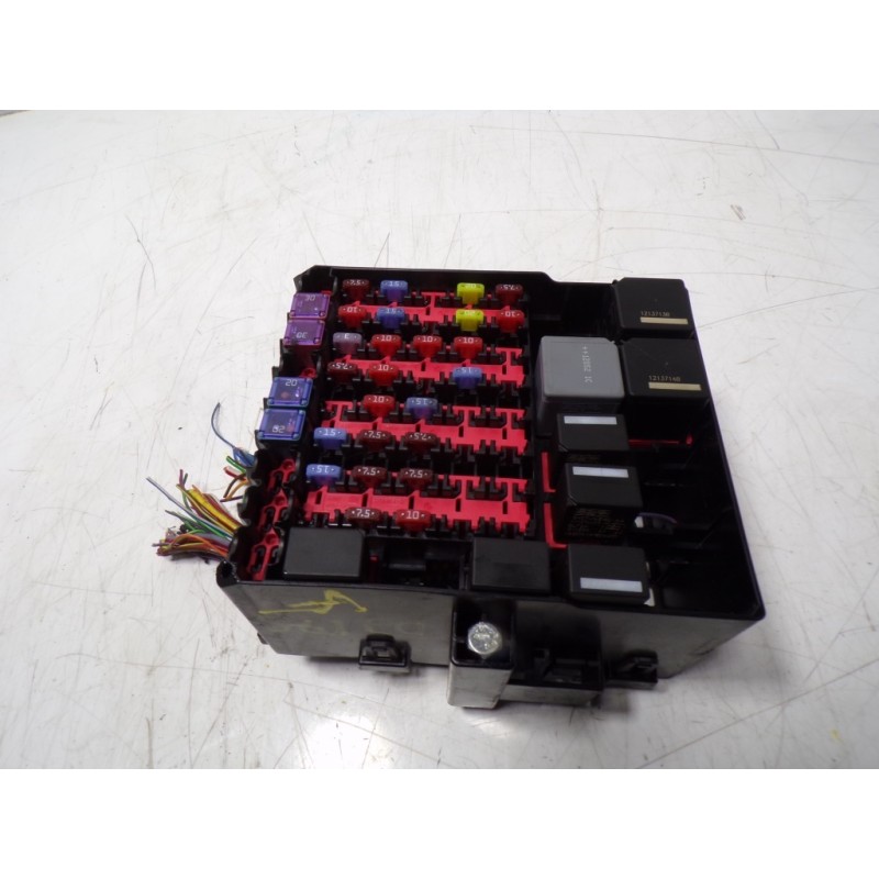Recambio de caja reles / fusibles para ford b-max 1.6 tdci cat referencia OEM IAM 1780210 14A005ANC 