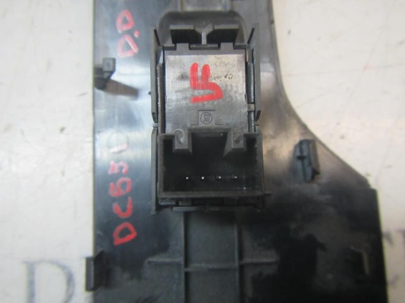 Recambio de mando elevalunas delantero derecho para seat arona style referencia OEM IAM 5G0959855PWHS  