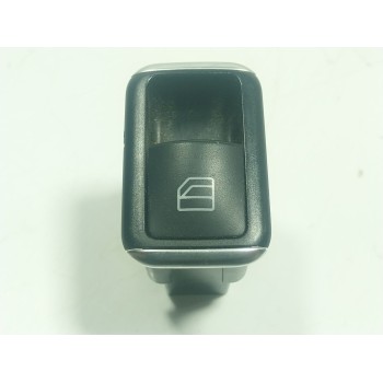 MANDO ELEVALUNAS DELANTERO DERECHO A2929054800 A2929054800 