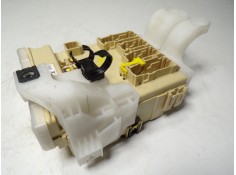 Recambio de caja reles / fusibles para toyota auris touring sports (e18) hybrid active referencia OEM IAM 8922102480 8922102480  2