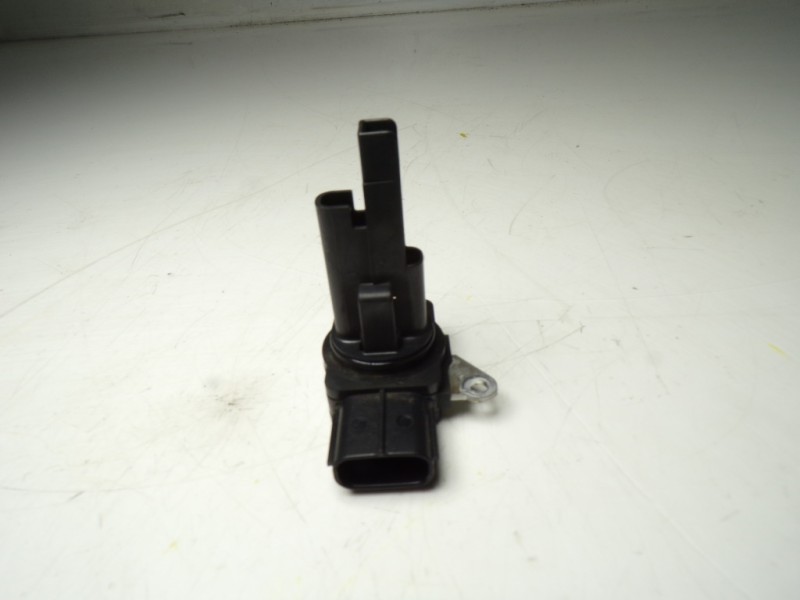 Recambio de caudalimetro para toyota auris touring sports (e18) hybrid active referencia OEM IAM 2220407020 2220407020 222040V02
