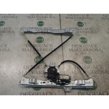 ELEVALUNAS DELANTERO DERECHO 