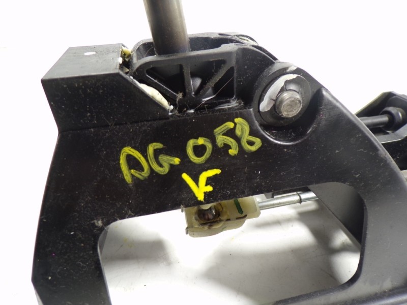 Recambio de palanca cambio para mitsubishi space star (a00) 1.2 referencia OEM IAM 2450A056  