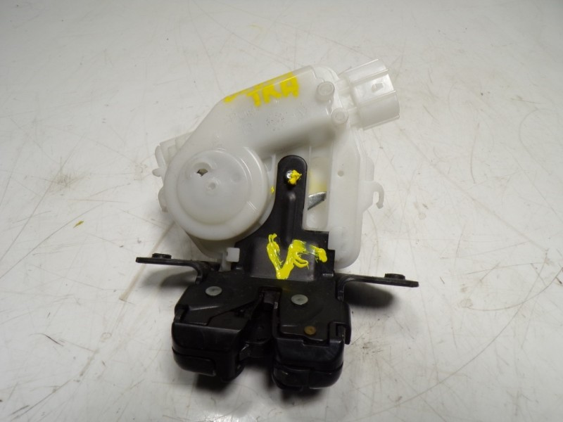 Recambio de cerradura maletero / porton para toyota auris touring sports (e18) hybrid active referencia OEM IAM 6935002090  