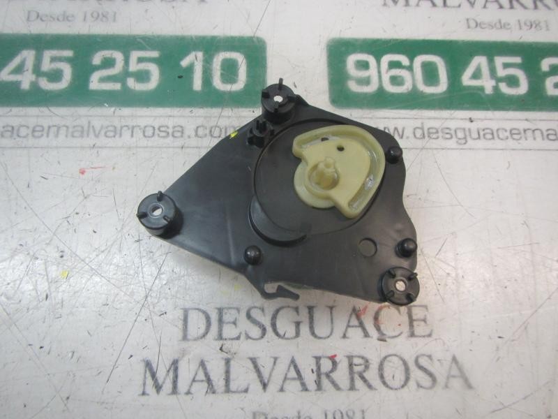 Recambio de motor apertura trampillas climatizador para seat arona style referencia OEM IAM 2Q0907511C 2Q0907511C 