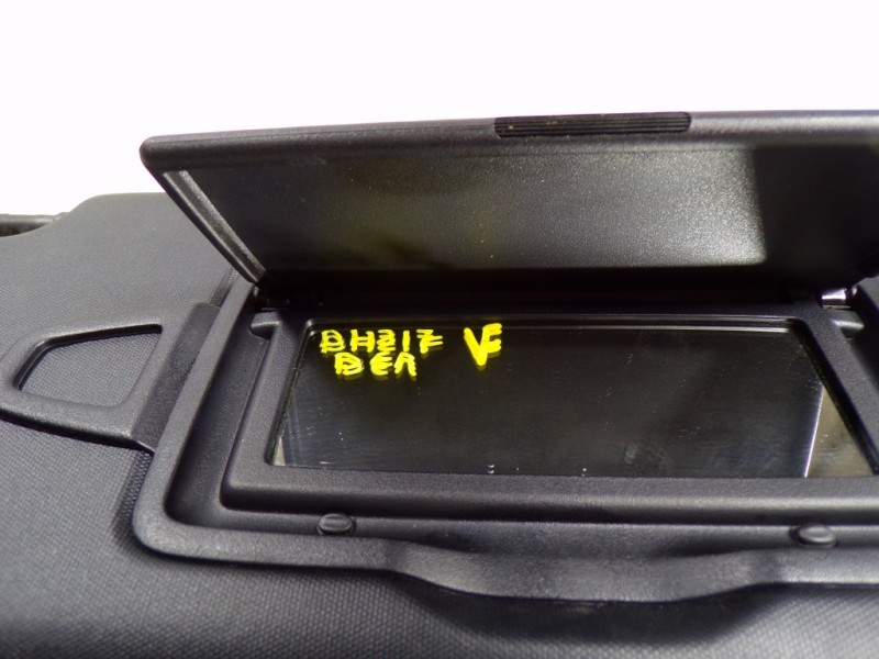 Recambio de parasol derecho para mercedes-benz clase cla (w117) 2.1 cdi cat referencia OEM IAM A17681006109H43  