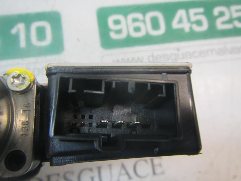 Recambio de motor elevalunas trasero derecho para seat arona style referencia OEM IAM 5Q0959812D 3Q0959812D 