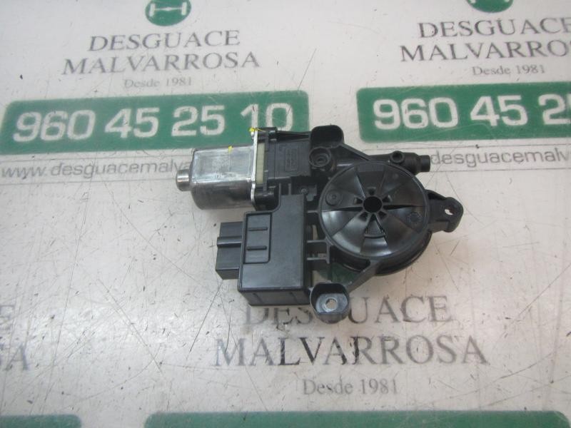 Recambio de motor elevalunas trasero izquierdo para seat arona style referencia OEM IAM 5Q0959811D  