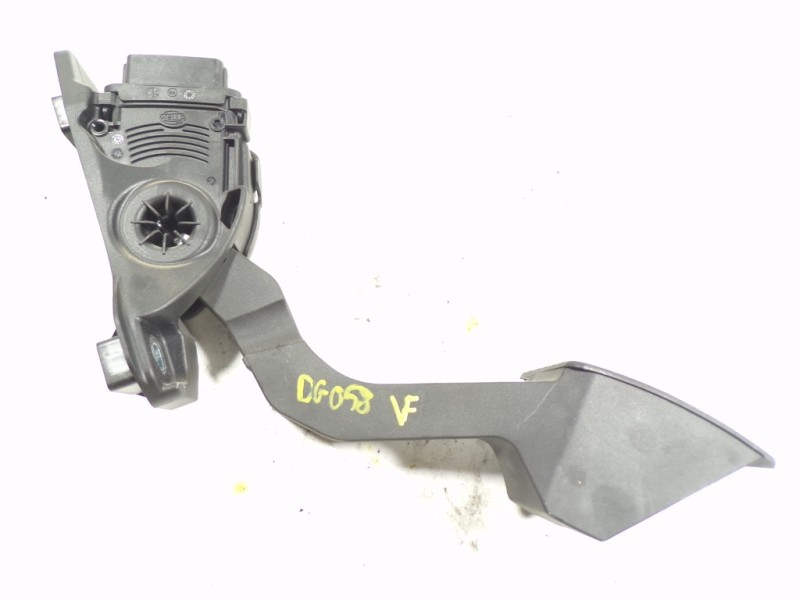 Recambio de potenciometro pedal para mitsubishi space star (a00) 1.2 referencia OEM IAM 1600A093 1600A093 6PV31202803