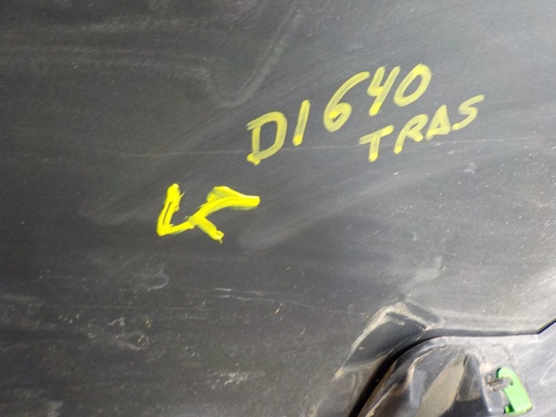 Recambio de paragolpes trasero para land rover discovery sport 2.0 td4 cat referencia OEM IAM LR073069  