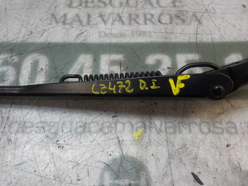 Recambio de brazo limpia delantero izquierdo para fiat fiorino 1.3 16v jtd cat referencia OEM IAM   