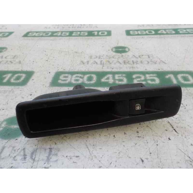 Recambio de mando elevalunas trasero izquierdo para renault scenic iii 1.5 dci diesel referencia OEM IAM 254010003R  