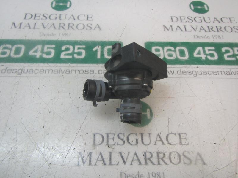Recambio de valvula intercambio de calefaccion para seat arona style referencia OEM IAM 2Q0965567  