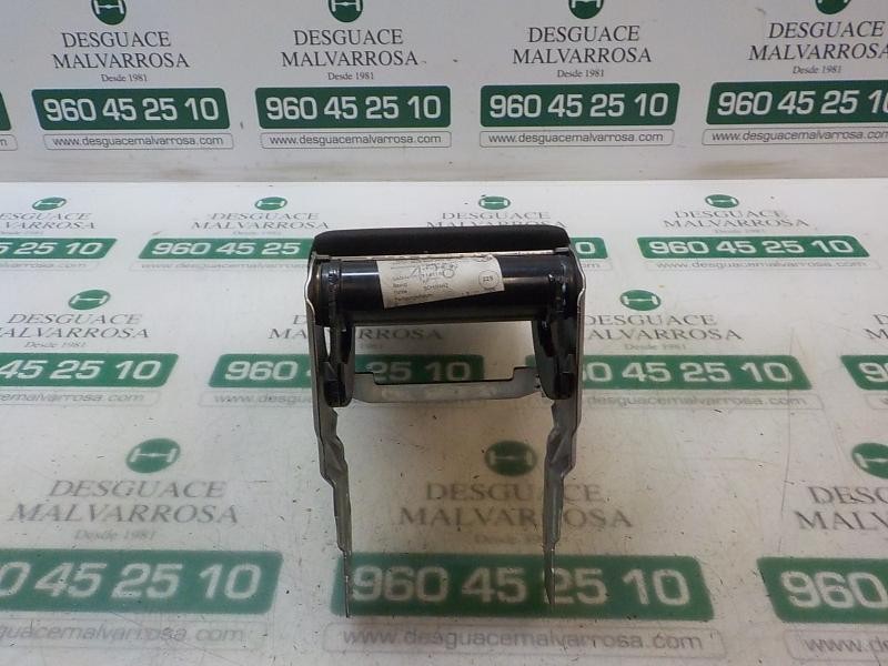 Recambio de apoyabrazos central para volkswagen passat variant (3c5) 2.0 tdi referencia OEM IAM 3C0864211B17U 3C0864207M 