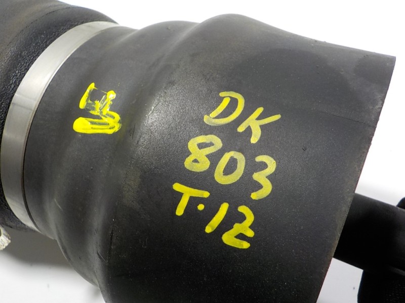 Recambio de muelle amortiguacion para land rover range rover sport hse referencia OEM IAM LR052171 DPLA5587AD 