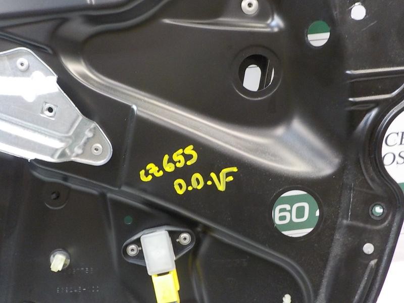 Recambio de elevalunas delantero derecho para volkswagen passat variant (3c5) 2.0 tdi referencia OEM IAM 3C2837462L  