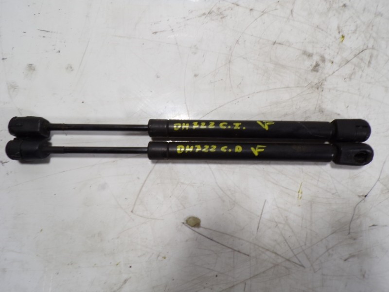 Recambio de amortiguador capot para jeep commander 3.0 v6 crd limited referencia OEM IAM 55396526AB  