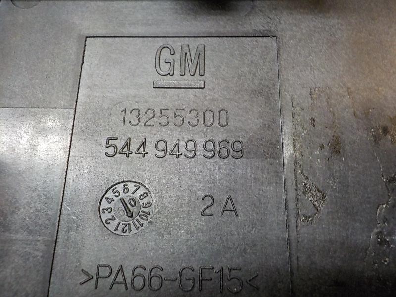 Recambio de caja reles / fusibles para opel insignia berlina edition referencia OEM IAM 13275881 1327588104MF 