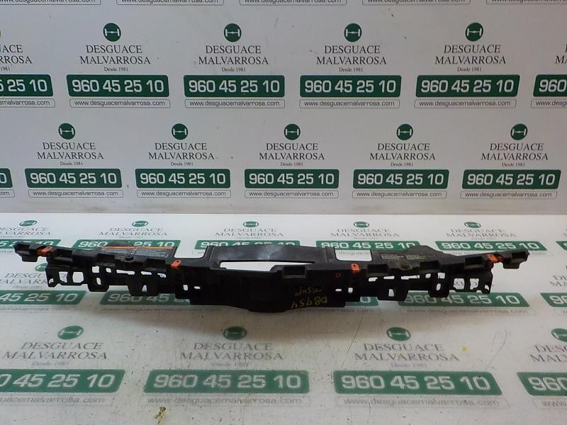 Recambio de travesaño superior para opel insignia berlina edition referencia OEM IAM 13250567  