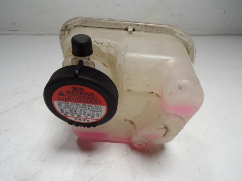 Recambio de deposito expansion para toyota auris touring sports (e18) hybrid active referencia OEM IAM   