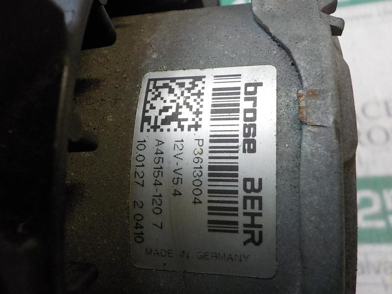 Recambio de electroventilador para opel insignia berlina edition referencia OEM IAM 13241733 P3613004 P3613004