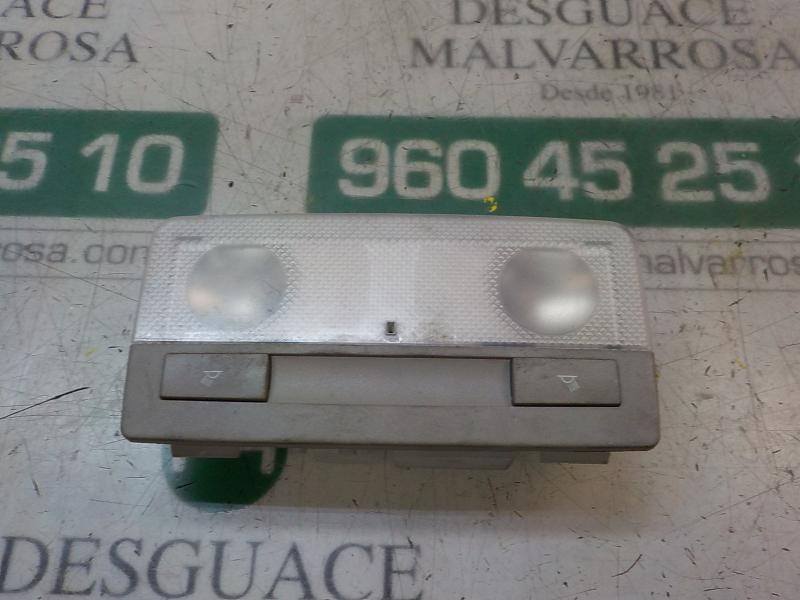 Recambio de piloto interior para opel insignia berlina edition referencia OEM IAM 13285094  