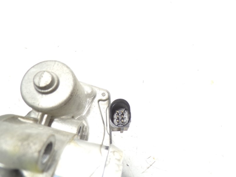 Recambio de caja mariposa para ford fiesta (ccn) 1.0 ecoboost cat referencia OEM IAM 1828779  