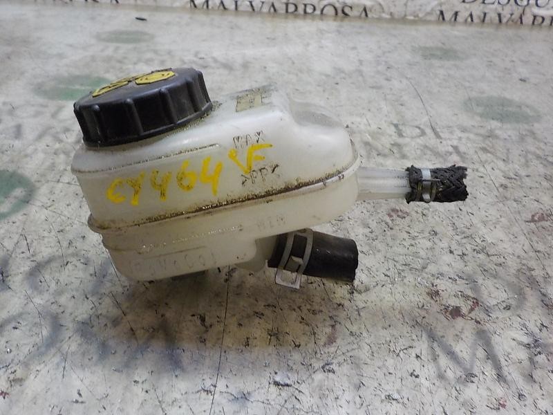 Recambio de deposito servo para mazda cx-7 (er) 2.2 turbodiesel cat referencia OEM IAM EH1443550A  