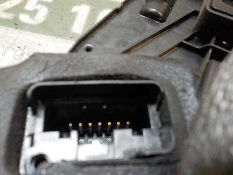 Recambio de cerradura puerta delantera derecha para seat toledo (kg3) 1.6 tdi referencia OEM IAM 5E1837016A  