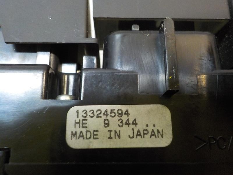 Recambio de warning para opel insignia berlina edition referencia OEM IAM 13324594 13324594 