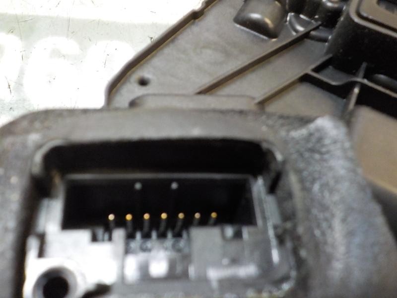 Recambio de cerradura puerta trasera derecha para seat toledo (kg3) 1.6 tdi referencia OEM IAM 5E0839016A  