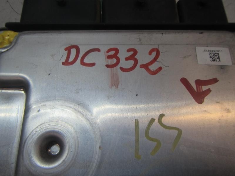 Recambio de centralita motor uce para dacia dokker express ambiance referencia OEM IAM 237104128R 277102213R 0281030439