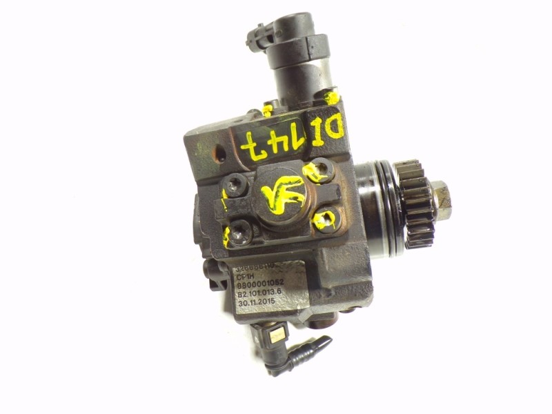 Recambio de bomba inyeccion para nissan qashqai (j10) visia referencia OEM IAM 1670000Q1E 326686110 8800001052