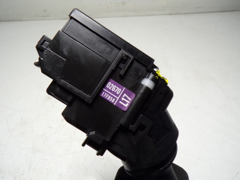 Recambio de mando limpia para toyota auris touring sports (e18) hybrid active referencia OEM IAM 8465202670 0267017F858 