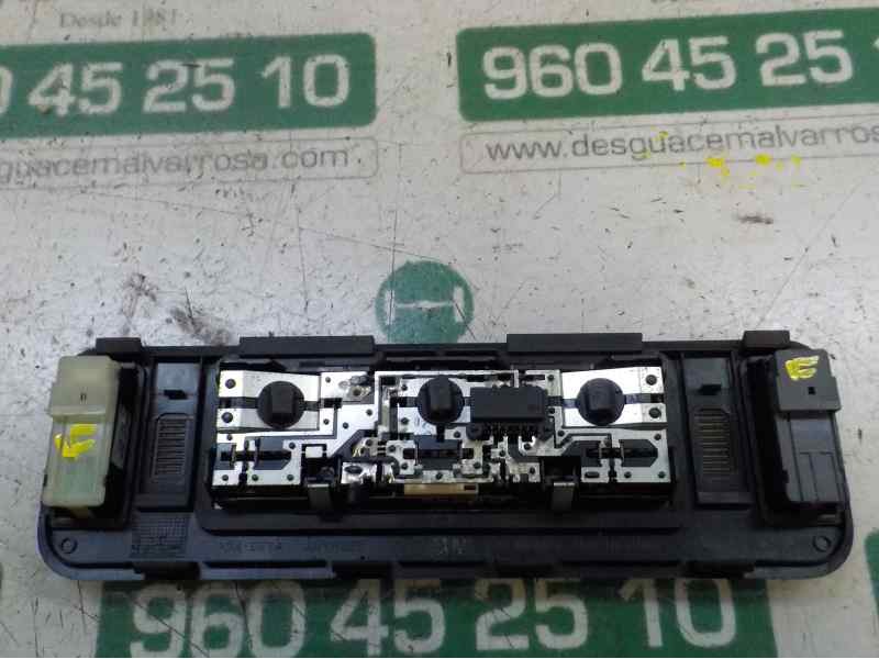 Recambio de piloto interior para bmw serie 6 cabrio (e64) 3.0 turbodiesel cat referencia OEM IAM 63316962010  