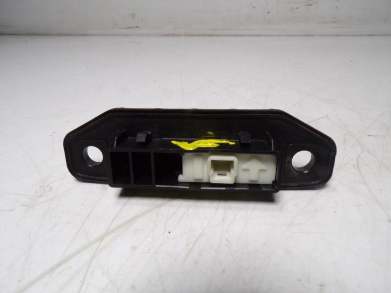 Recambio de maneta porton para toyota auris touring sports (e18) hybrid active referencia OEM IAM 8484002050  